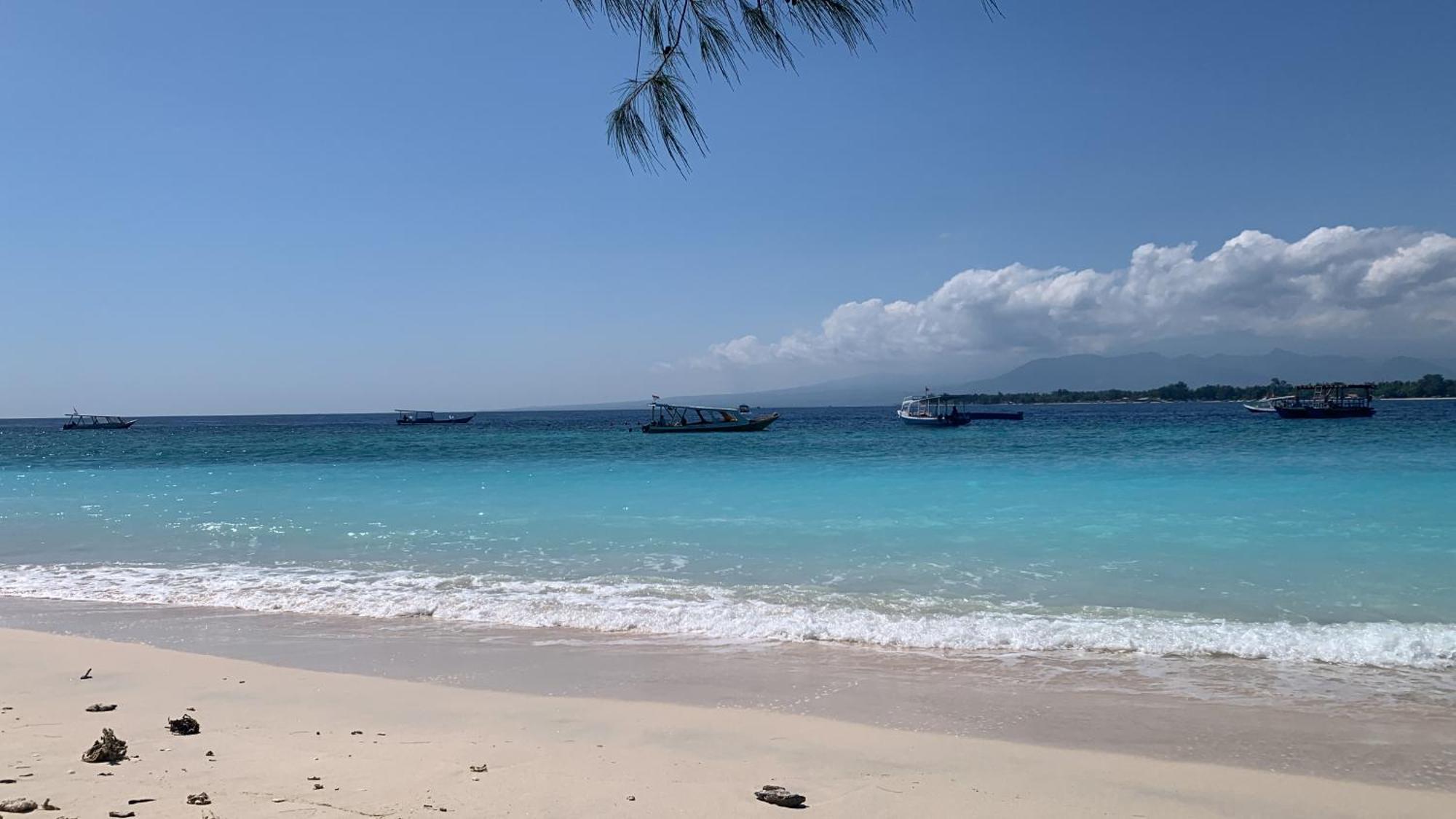 Gili Davidoff Skyline Hotel Gili Trawangan Buitenkant foto