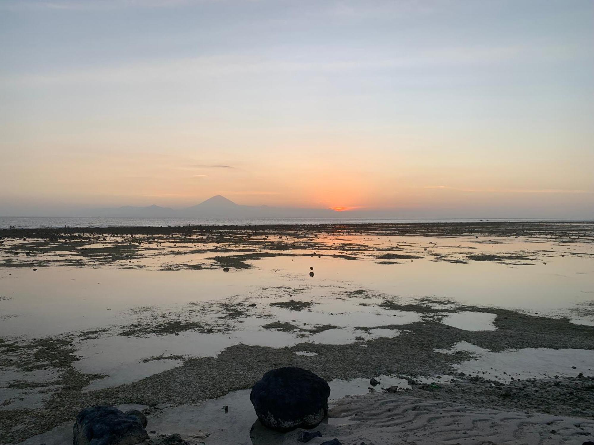 Gili Davidoff Skyline Hotel Gili Trawangan Buitenkant foto