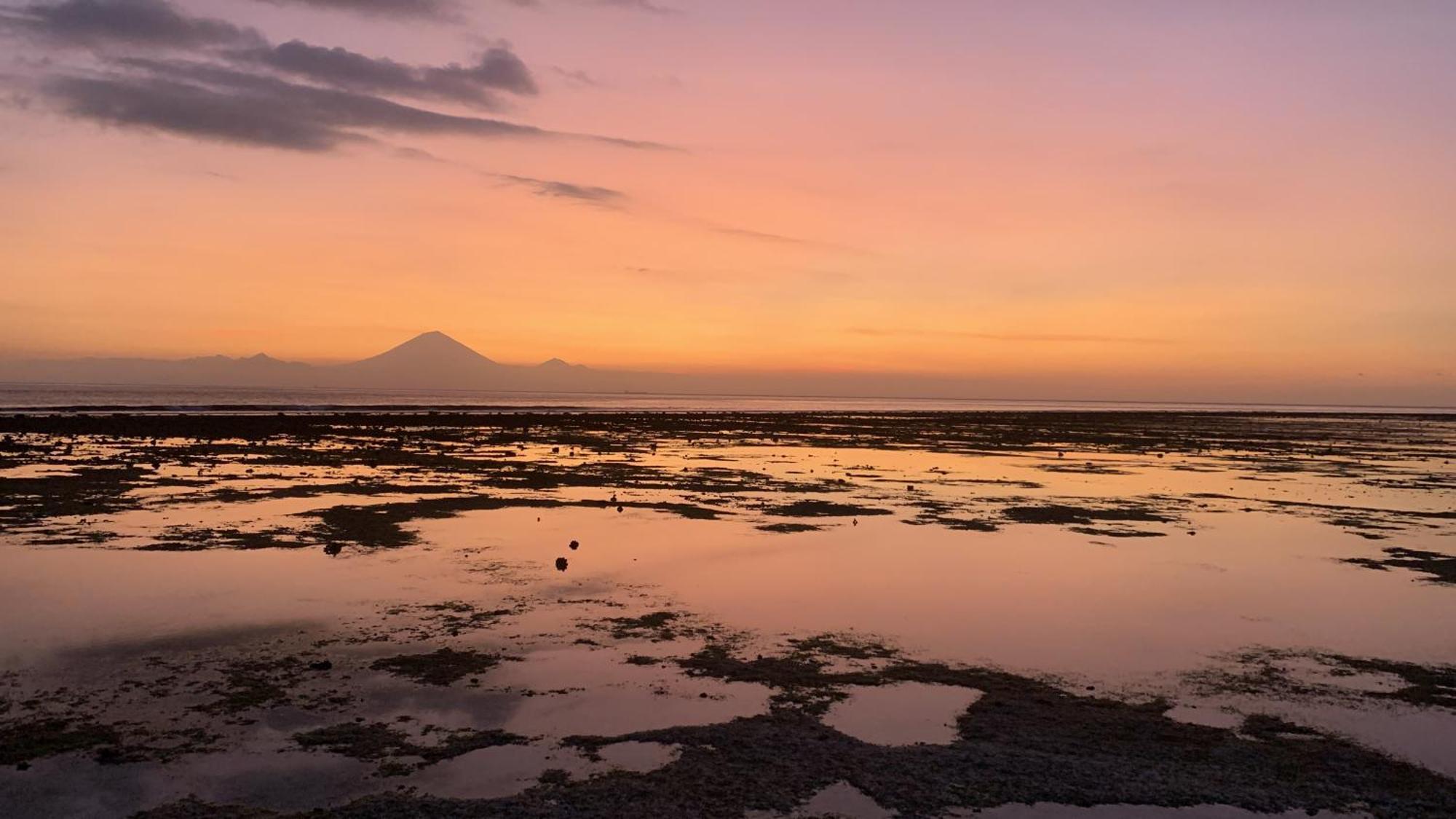 Gili Davidoff Skyline Hotel Gili Trawangan Buitenkant foto